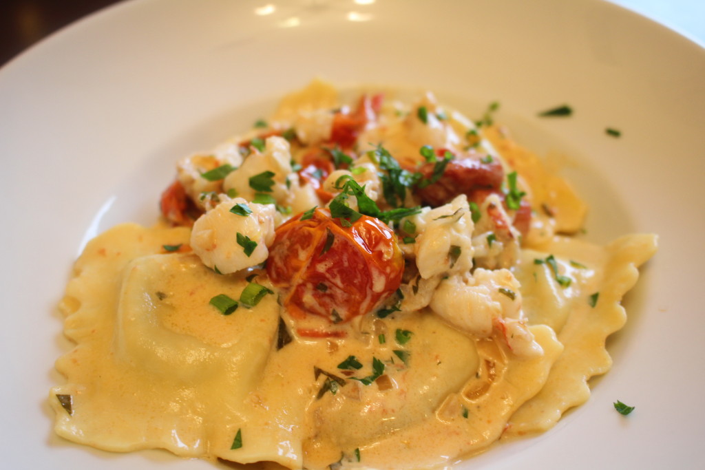 Reincarnation of Ravioli with Lobster Sauce Felt Like a Foodie