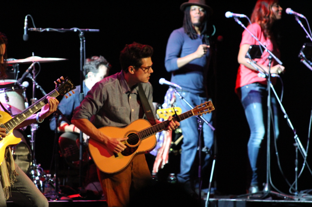 John Mayer was pretty awesome the guitar.