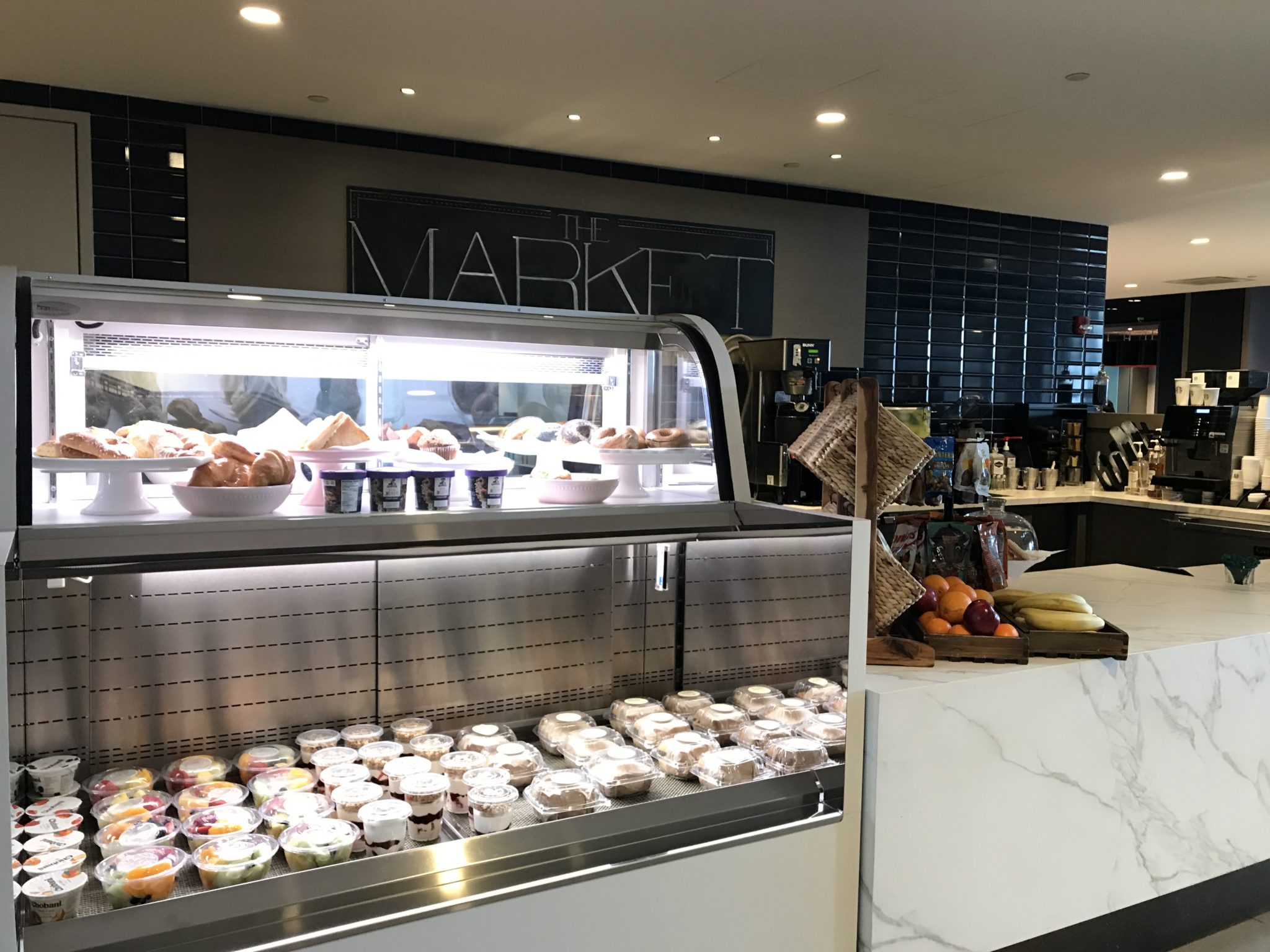 Hyatt Regency Schaumburg & Gallagher’s A Chicago Northwest Restaurant